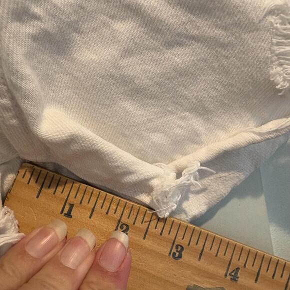 Levis 501 Original Shorts 32 White Denim‎ Distressed Button Fly Frayed Hem Big E - Picture 11 of 16